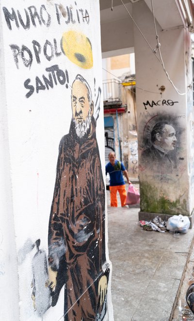 Sprey boya ve Marlon Brando ile Monk by Benjamin Baud