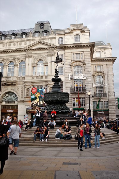 Piccadilly Circus, Londra (fotoğraf) by Unbekannt