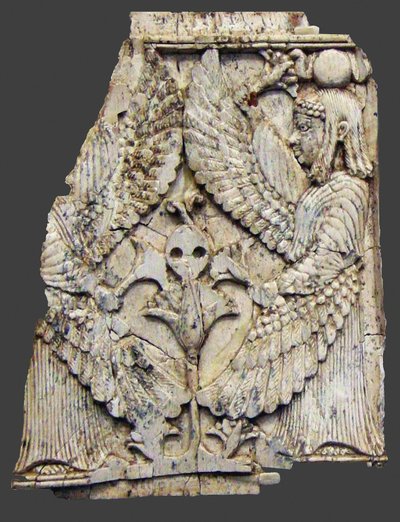 Kanatlı yaratıkları betimleyen plaket, Nemrut, Mezopotamya, MÖ 8-7. yy by Unbekannt