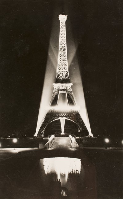 Kartpostal / Eyfel Kulesi / Paris / Seine / Ile de France / Fransa by William M. Timlin