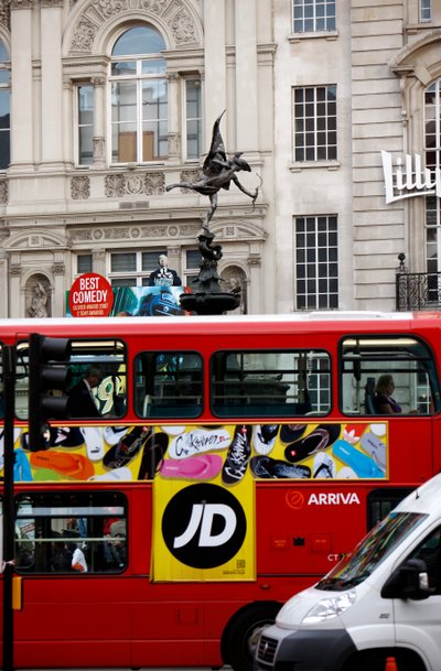 Kırmızı Londra Otobüsü, Piccadilly (fotoğraf) by Unbekannt