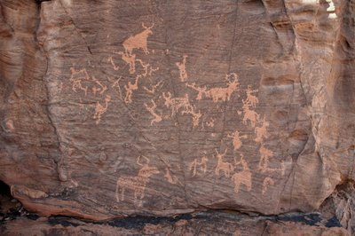 Kaya sanatı, Tarih Öncesi: Uweinat masifinde, Sudan