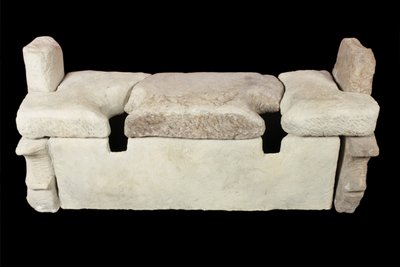 Hastane binasında Roma klozet kapağı bulundu by Unbekannt