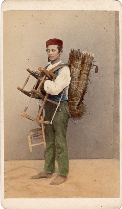 Küçük metier: genç bir sandalye doldurucunun portresi, Venedik. 19. yüzyıl Karton üzerine baskı Dim. 10,5x6 cm by Unbekannt