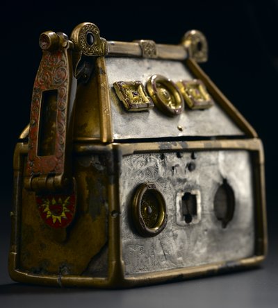 Monymusk Reliquary, MS 8. yüzyıl dolayları by Unbekannt