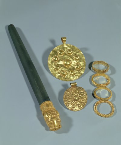 Bilemetaşı ve granül süslemeli yüzükler, Susa, İran, Elam Dönemi, MÖ 1150 dolayları (altın) by Unbekannt