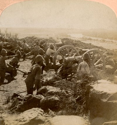 Cape Garrison topçusu, Modder Nehri boyunca Boers için sıcak hale getiriyor, Güney Afrika, 1900 by Underwood and Underwood
