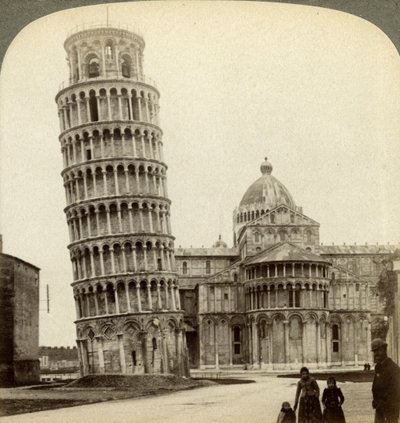 Pisa Katedrali ve Eğik Kule, İtalya. by Underwood and Underwood