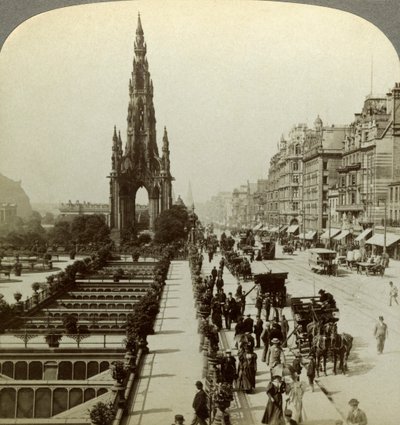 Princes Street ve Scott Anıtı, Edinburgh, İskoçya, 19. yüzyılın sonları. by Underwood and Underwood