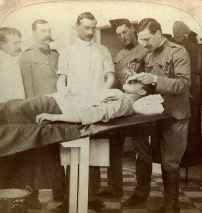 Önde düşen asker, Wynberg Hastanesi, Cape Town, Güney Afrika, Boer Savaşı, 1899-1902 by Underwood and Underwood