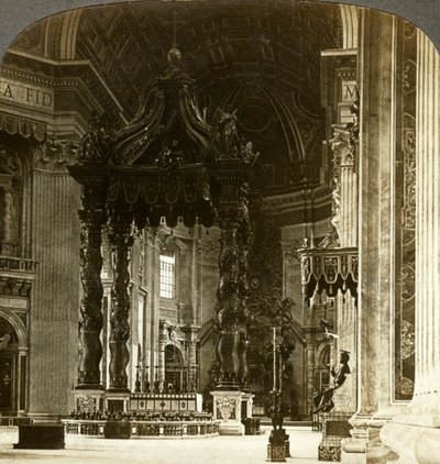 Baldachin, St Peters Bazilikası, Roma, İtalya ile büyük sunak. by Underwood and Underwood