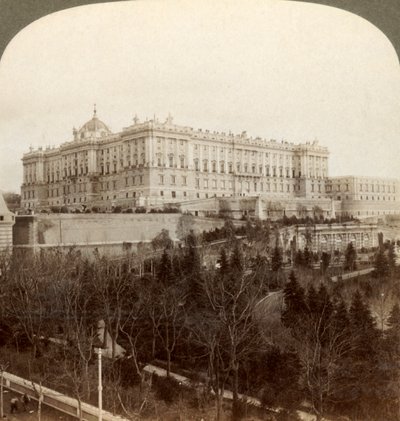 Görkemli Kraliyet Sarayı ve Kraliyet Parkı Campo del Moro...Madrid, İspanya, 1902. by Underwood and Underwood