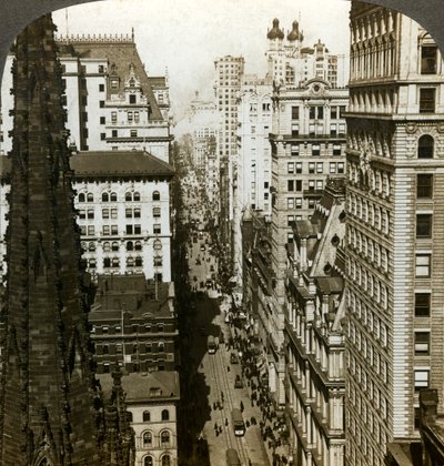 Trinity Kilisesi ve Broadway, New York, ABD. by Underwood and Underwood
