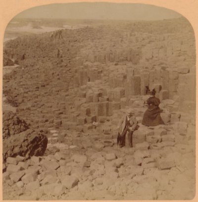Harika Devler Geçidi, Antrim Kontluğu, İrlanda, 1899. by Underwood and Underwood