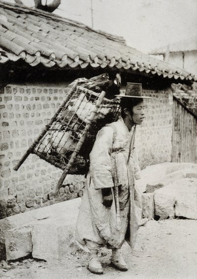Tavuk tüccarı, Kore, 19. yüzyıl sonu by Unknown artist