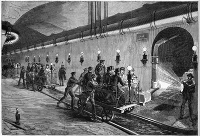 1872