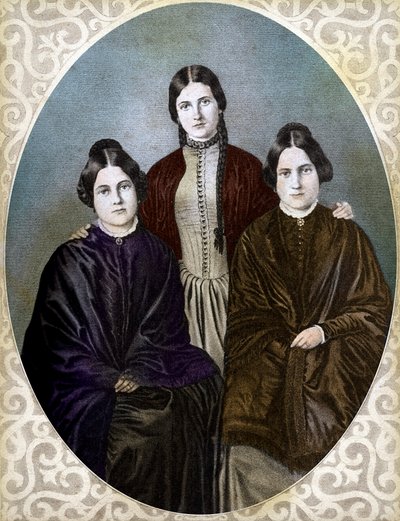 FOX KARDEŞLER Margaretta, Kate ve Leah öncü ruhçular (Fox Sisters: soldan sağa: Margaret veya Maggie (1837-1893), Kate (1828-1892) ve Leah (1814-1880), spiritüalizm ve spiritüalizmin öncüleri) by Unknown artist