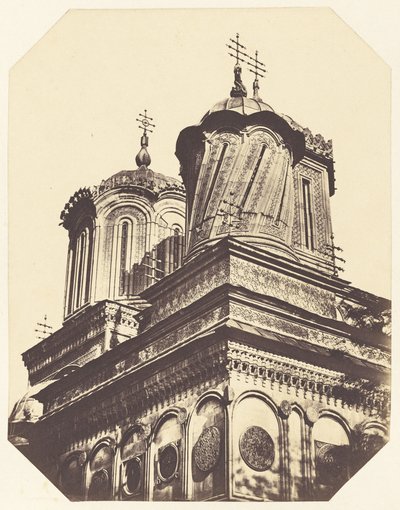 [Kilise kulelerinin açılı görünümü] by Unknown artist