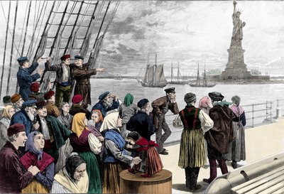 New York limanına gelen göçmen ailelerin özgürlük heykeli görülüyor. “Harper