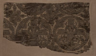 Enthroned King, Griffins tarafından kuşatıldı by Unknown artist