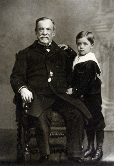 Louis Pasteur (1822 - 1895) ve torunu Louis Pasteur Vallery - Radot