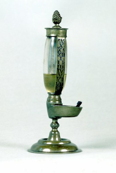 Zaman ölçümü: 18. yüzyıl petrol saati. by Unknown artist