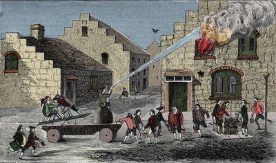 Bir yangını söndürmek için bir yangın pompasının kullanılması. 1733 gravür. by Unknown artist
