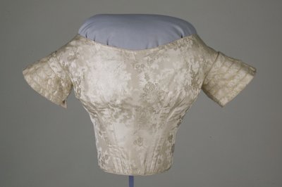 Düğün korsesi (önden görünüm) by Unknown artist