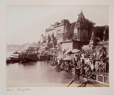Benares Bathing Ghâts, 1885 dolayları (sepya fotoğrafı) by Unknown photographer