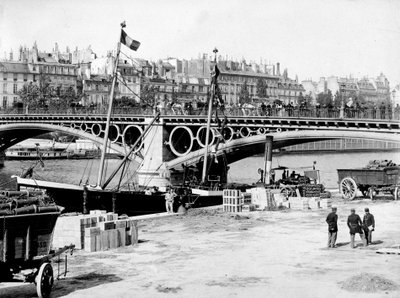 Paris: Carrousel köprüsü ve rıhtımlar - fotoğrafçılık, 19. yüzyıl sonu by Unknown photographer