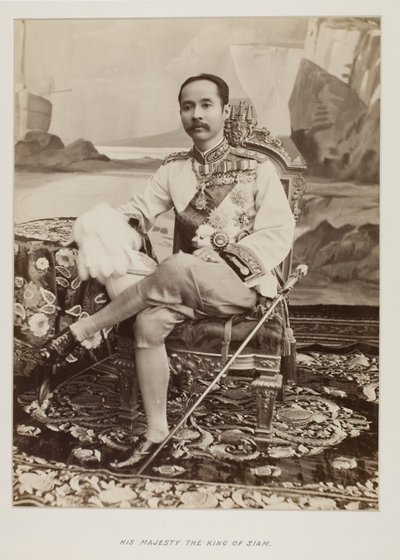 Fotoğraf albümündeki fotoğraf by Unknown photographer