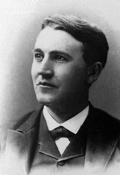Thomas Alva Edison (1847-1931), Amerikalı işadamı ve mucit portresi. by Unknown photographer