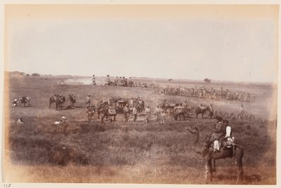 İstihbaratçılar ve Madenciler, 1885 dolaylarında Delhi Egzersiz Kampı sırasında barınak siperleri yapıyorlar by Unknown