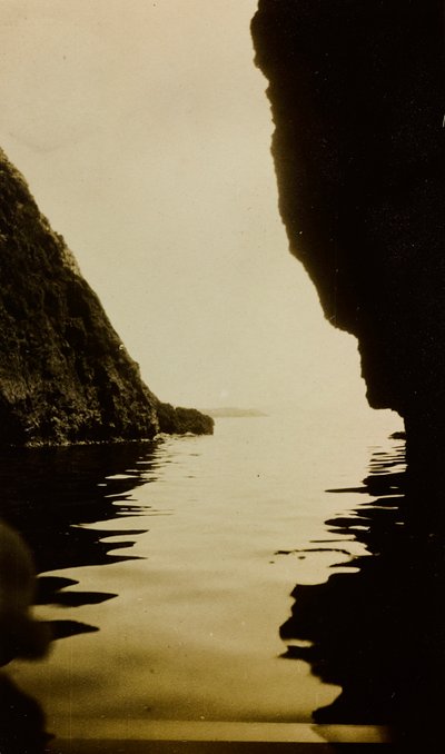  by Unknown photographer