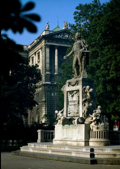 Avusturyalı besteci Wolfgang Amadeus Mozart