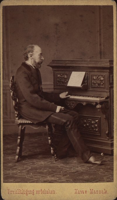 Libretto yazarı ve besteci Franz Friedrich Richard Genée 1823-1895, yaklaşık 1880-1885 portresi. by Vienna . Photo studio Xaver Massak