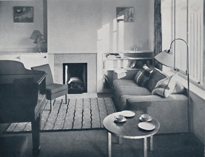 Elsa Booth - Kuyruklu piyano için planlanan oturma odası, 1939 by W. Dennis Moss