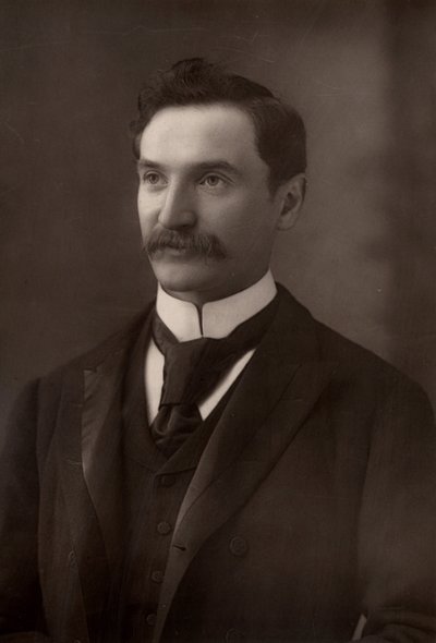 ""Solomon Joseph Solomon (1860-1927) İngiliz portre ve duvar ressamı. Birinci Dünya Savaşı'nda İngiliz ordusunda Kamuflaj kullanımını tanıttı. (woodbury tipi) by W. and D. (after) Downey