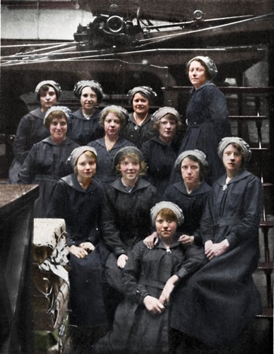 Çocuklar Eve Dönünceye Kadar, 1917 by Watson and Viney Hazell