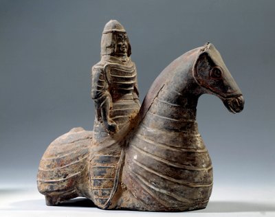 Çin sanatı: zırhlı atlı heykelciği (MÖ 206-MS 220), Han dönemi. Paris Müzesi Cernuschi by Western Han Dynasty Chinese School