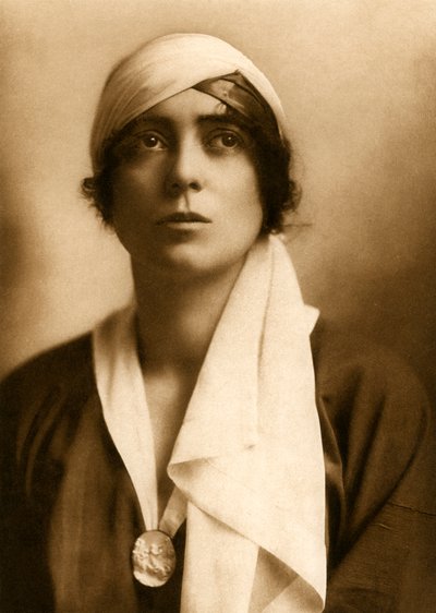 Leydi Constance Stewart Richardson, c1913. by White Studios