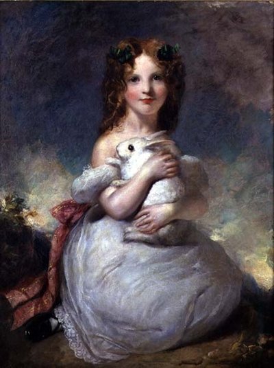 Bir tavşan tutan Dora Louisa Grant
