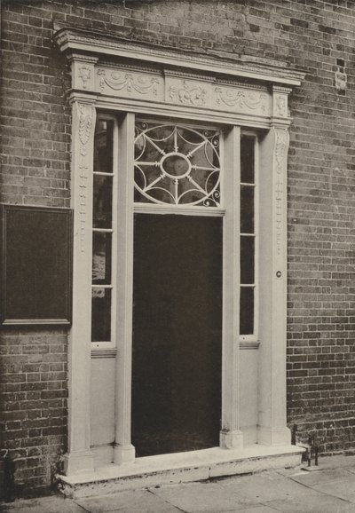 Doorway, Newbury, Berks (s/b fotoğraf) by William Galsworthy Davie