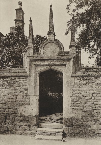 Kapı, Paynis Almshouses, Oundle (s/b fotoğraf) by William Galsworthy Davie