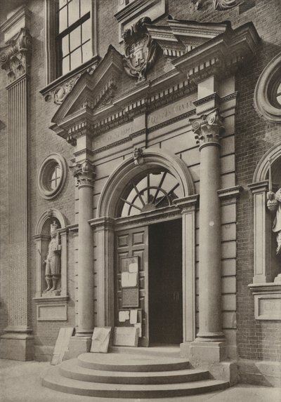 Kapı, Guildhall, Worcester (s/b fotoğraf) by William Galsworthy Davie