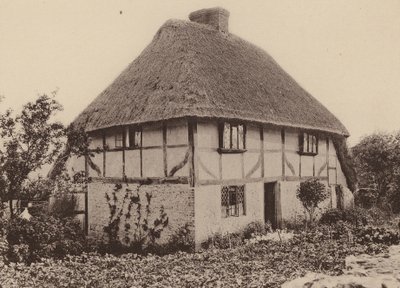 Rose Cottage, Pulborough, Batı Sussex (b/w fotoğraf) by William Galsworthy Davie
