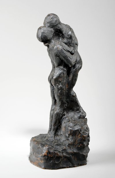 The Kiss için maket, c.1916 (boyalı alçı) (ayrıca bkz. 440230) by William Hamo Thornycroft