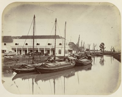 Batavia'daki Liman Kanalında Groote Boom by Woodbury and Page