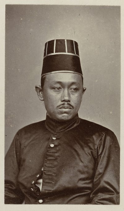 Pakoe Boewono IX, Susuhunan van Surakarta by Woodbury and Page