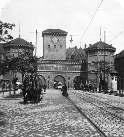Isartor Isar Kapısı, Münih, Almanya, c1900s. by Wurthle and Sons